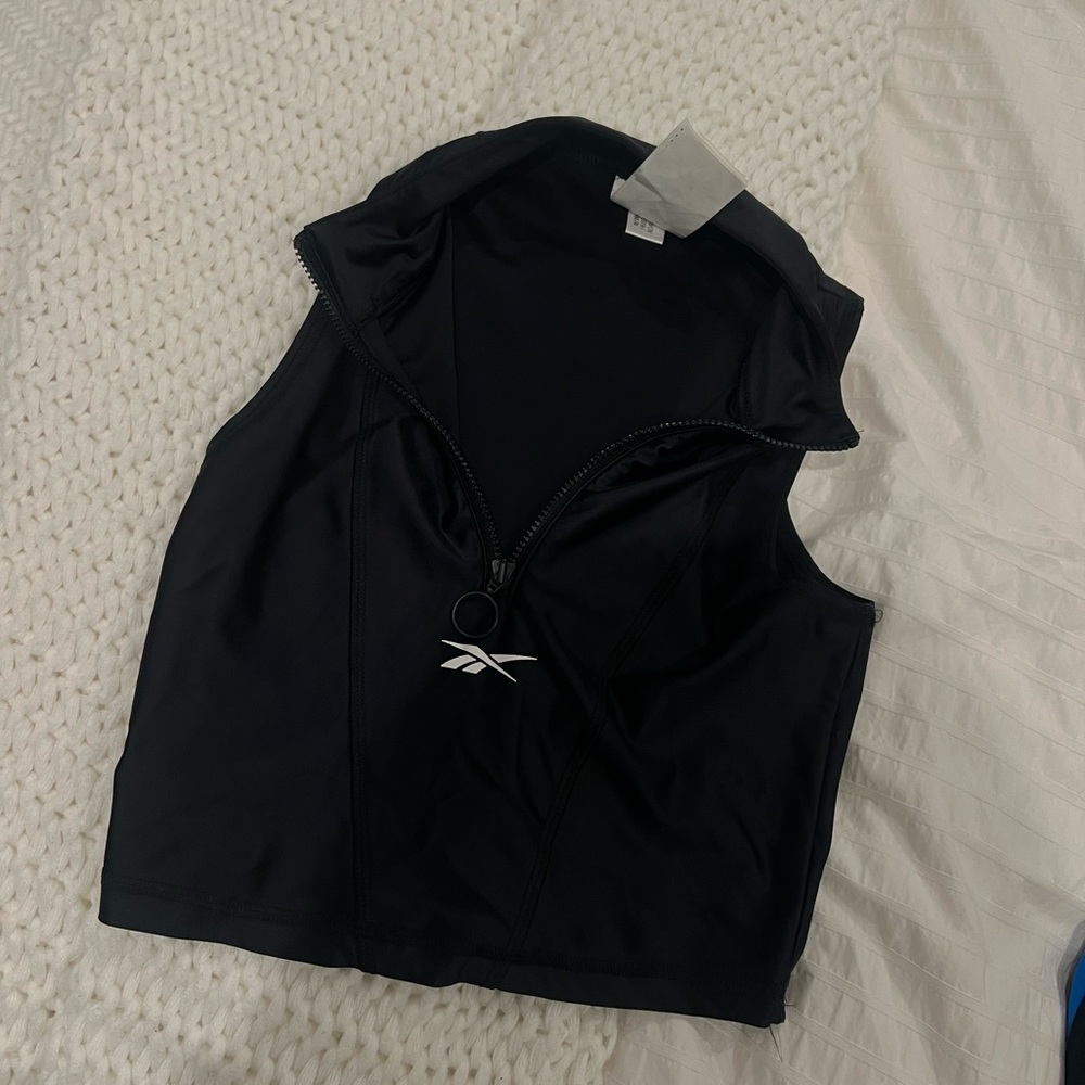 Reebok Top